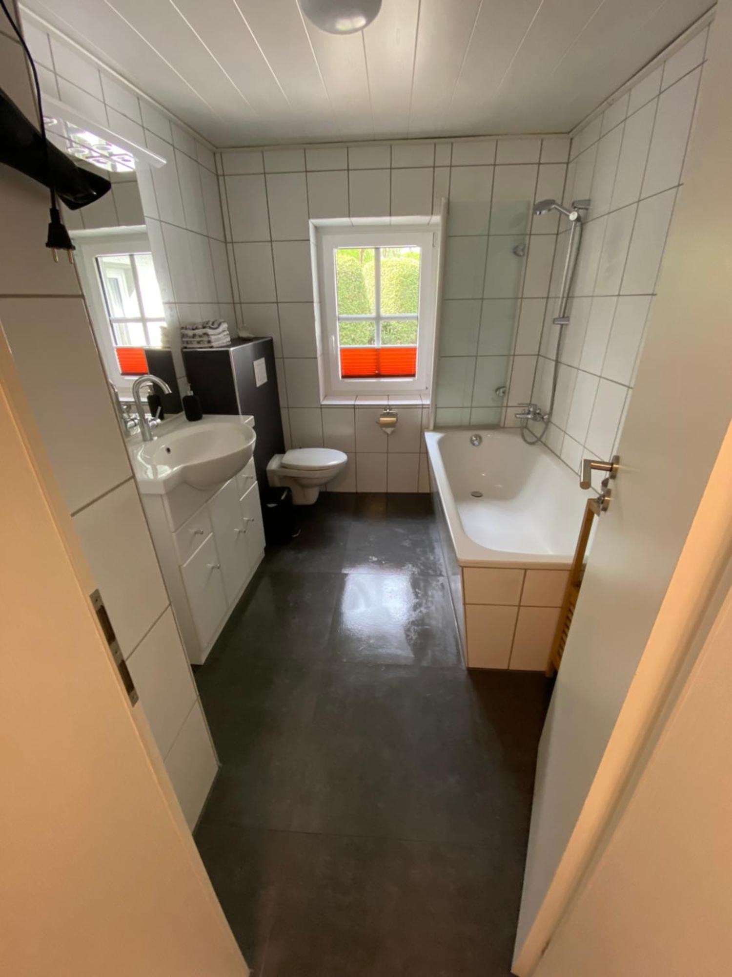 Ferienwohnung "Kleine Auszeit" オルスベルク エクステリア 写真